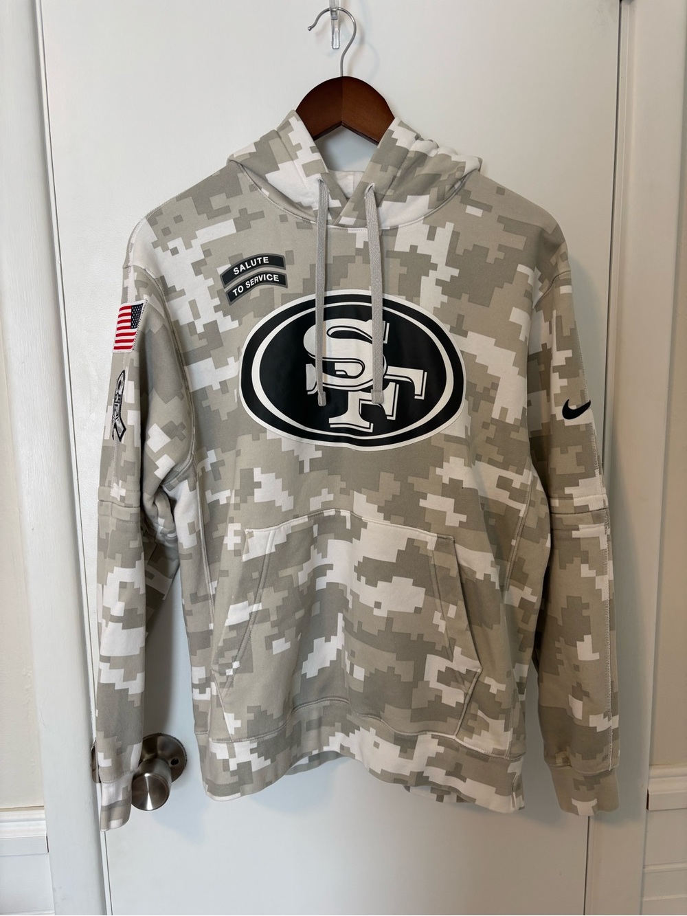 Nike NFL San Francisco 49ers Salute To Service Digi Camo Hoodie Sweatshirt Sm